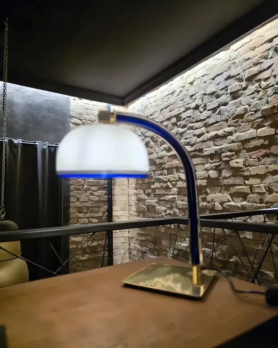 Venini, Seltene Tischlampe „Belboi“, Murano, 1985