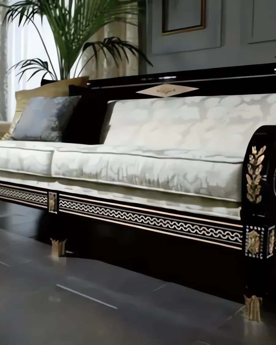 Klassisches Luxus-Sofa von Mariner, Spanien