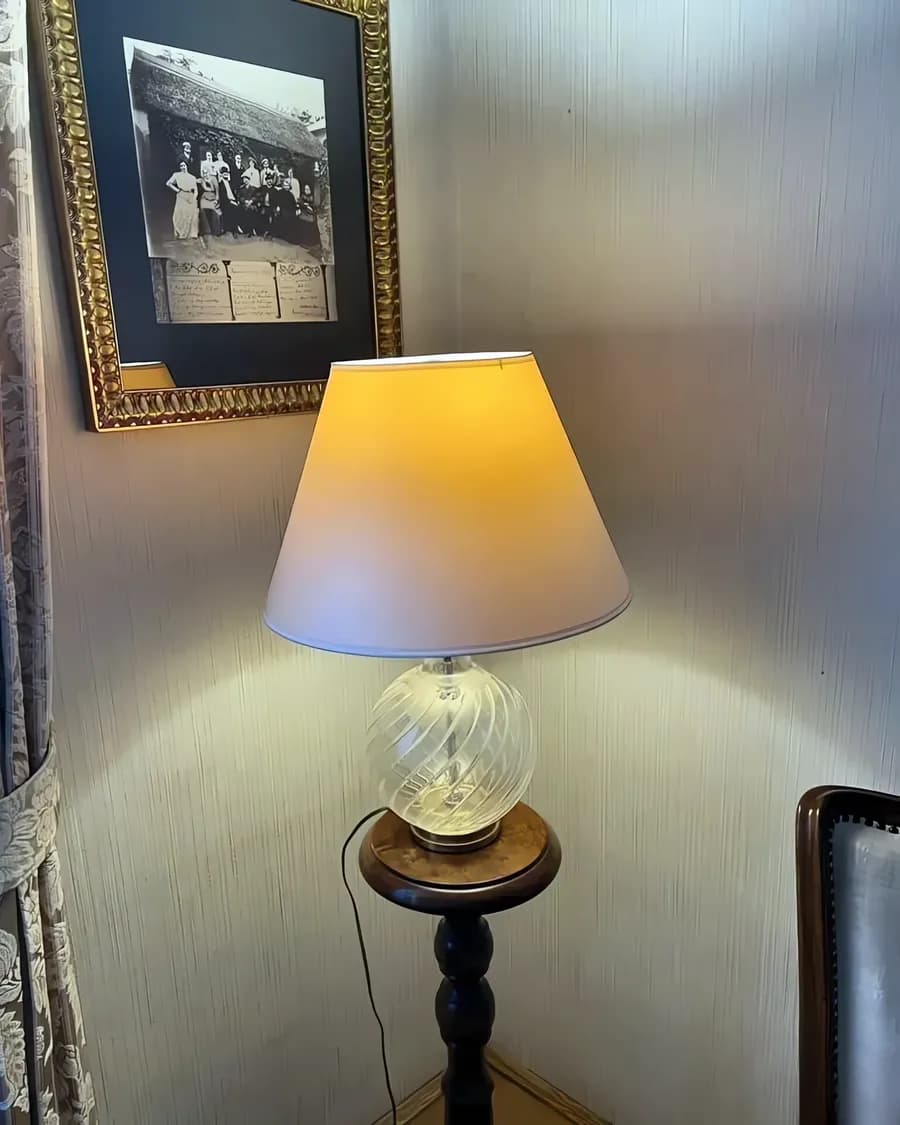 Baccarat Tischlampe aus schwerem, klarem Kristallglas, Frankreich, 1950–1960er