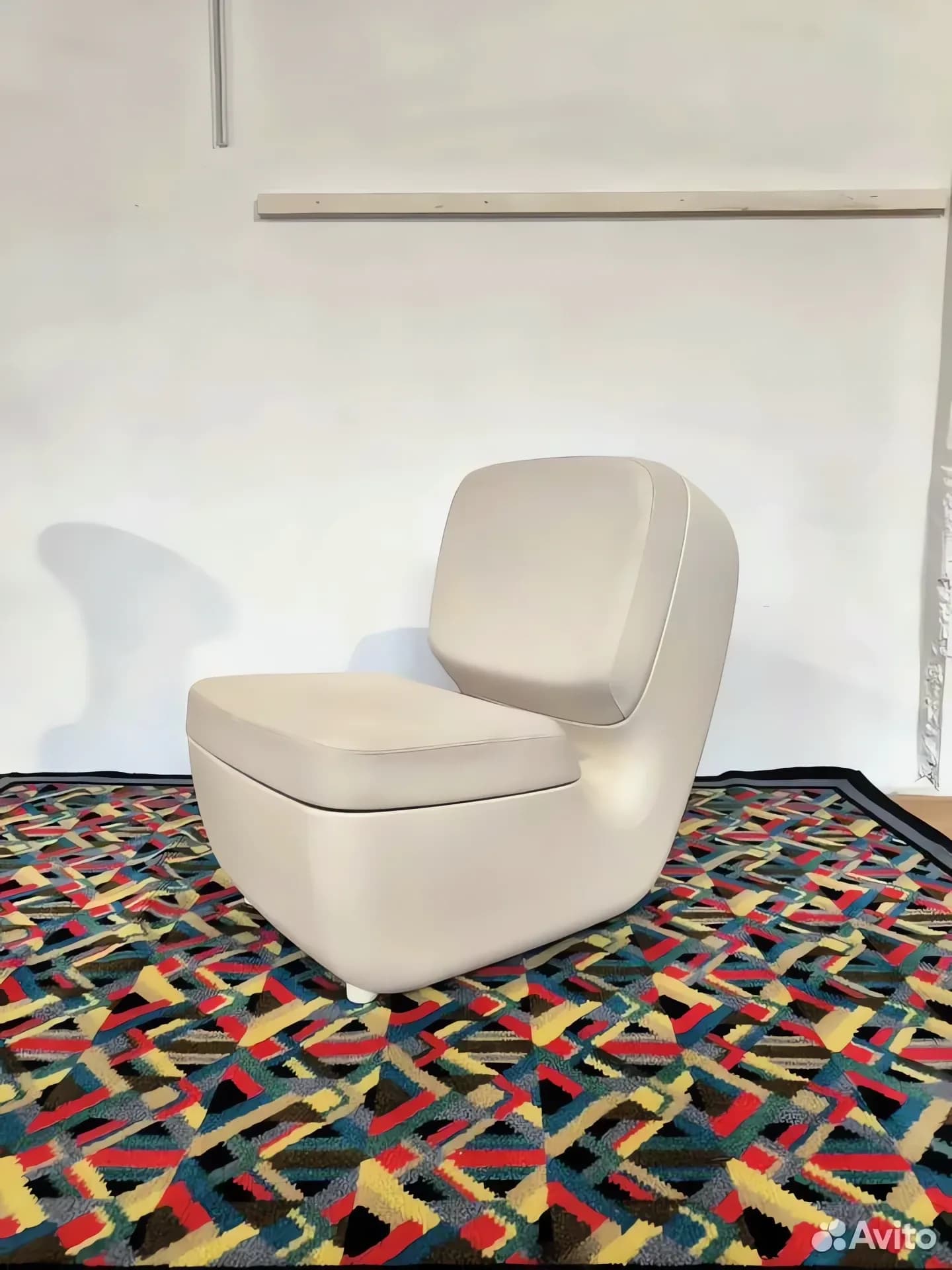 Кресло Magis Nimrod, Marc Newson, Италия — 01.webp (enhanced)