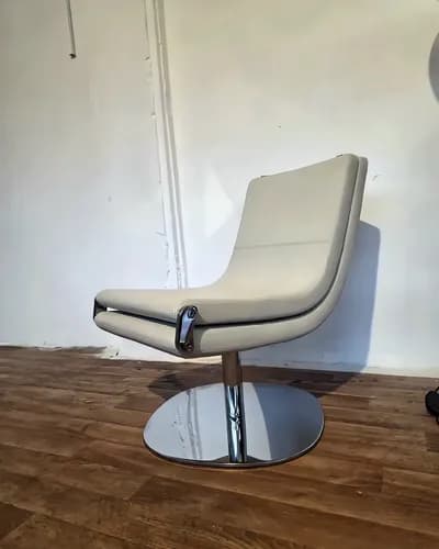 Кресло Dragonfly Karim Rashid Bonaldo — 01.webp (enhanced)