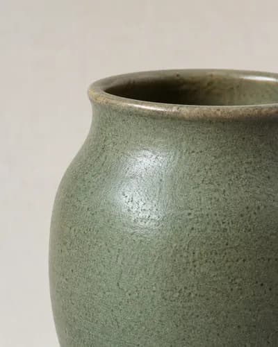 Finnish Stoneware Vase — detail